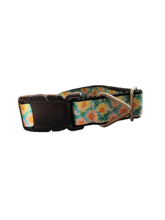 Flower Rows Nylon Dog Collar
