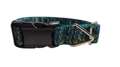 Green Feathers Pattern Nylon Dog Collar