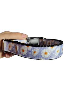 White Flowers Nylon Dog Collar
